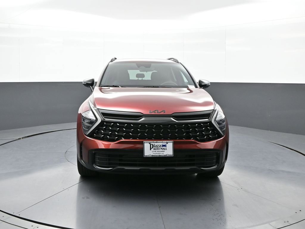 Used 2025 Kia Sportage X-Line AWD/4WD image 2