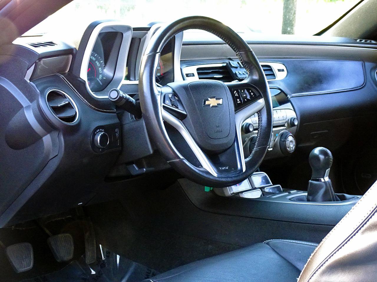 Used 2012 Chevrolet Camaro SS w/ RS Package RWD image 12