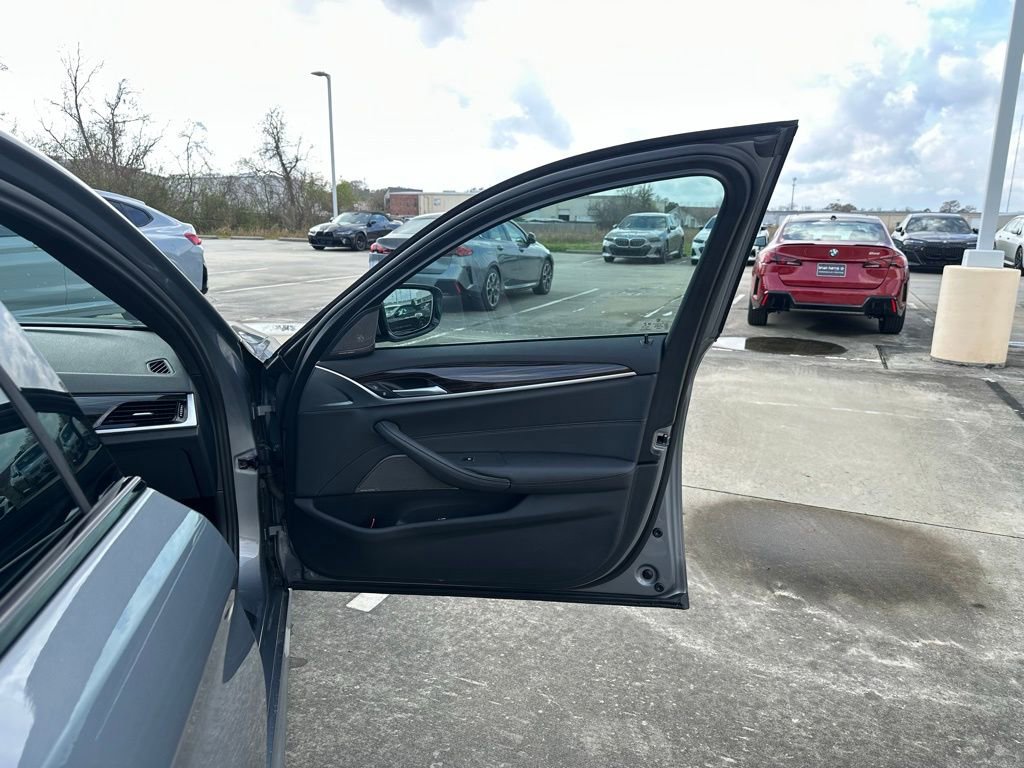 Certified 2023 BMW 530i w/ M Sport Package image 26