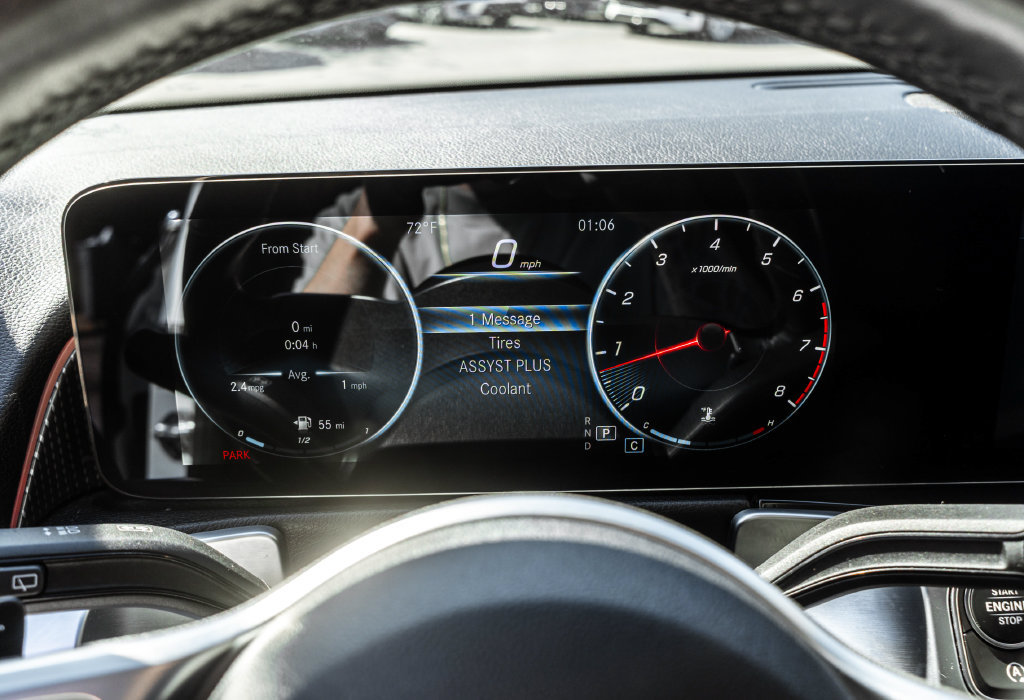 Used 2022 Mercedes-Benz GLB 250 4MATIC w/ Premium Package Lite image 10