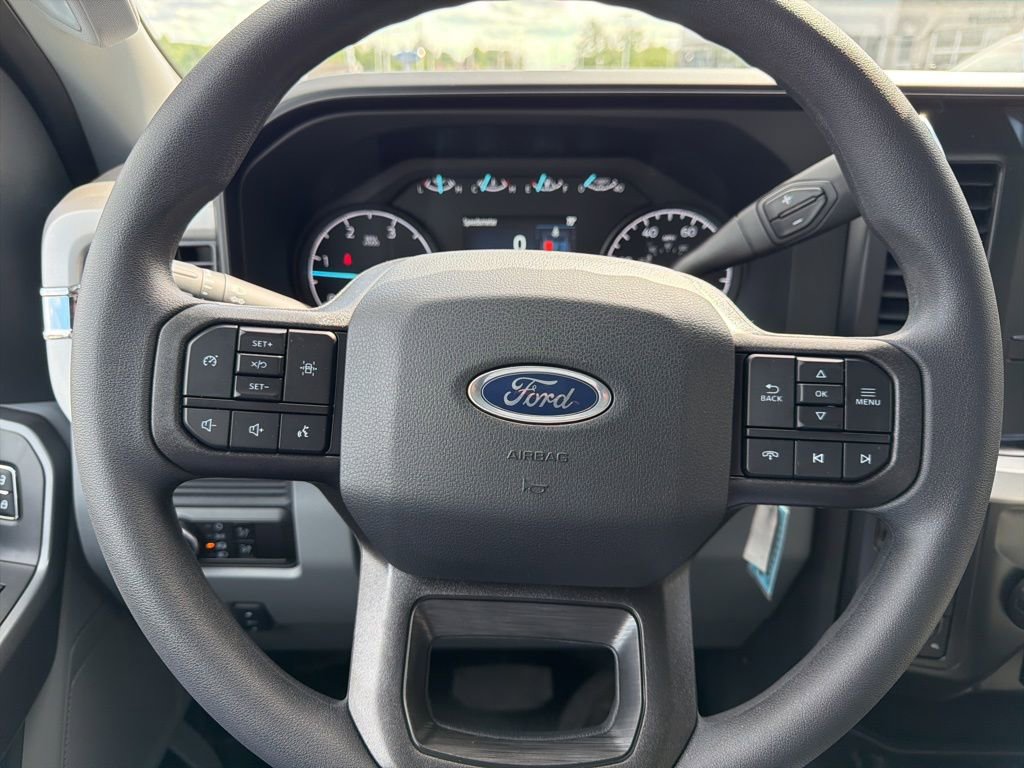 New 2026 Ford F550 4x4 SuperCab Super Duty image 19
