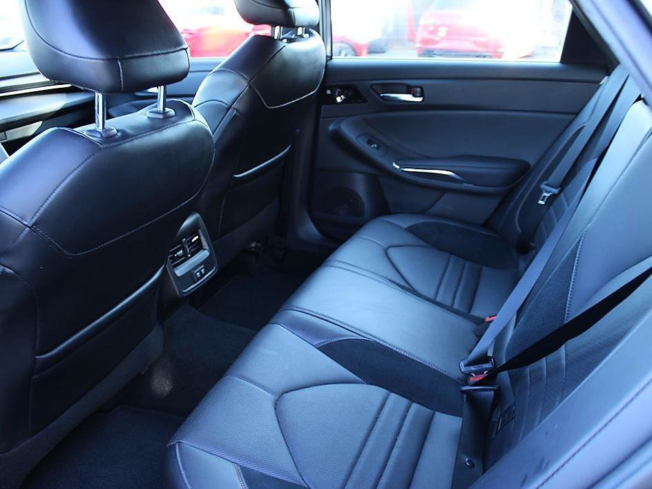 Used 2020 Toyota Avalon XSE w/ Preferred Accessory Package FWD image 14