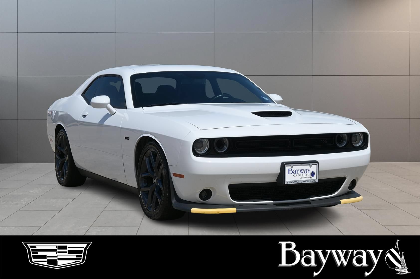 Used 2023 Dodge Challenger R/T w/ Plus Package RWD image 4