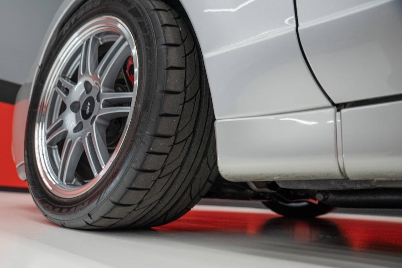 Used 2003 Ford Mustang Cobra RWD image 39