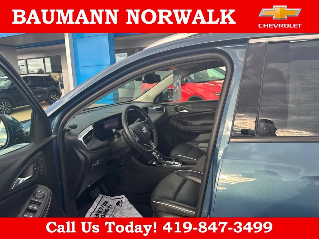 Used 2024 Buick Encore GX Avenir w/ Avenir Convenience Package FWD image 22