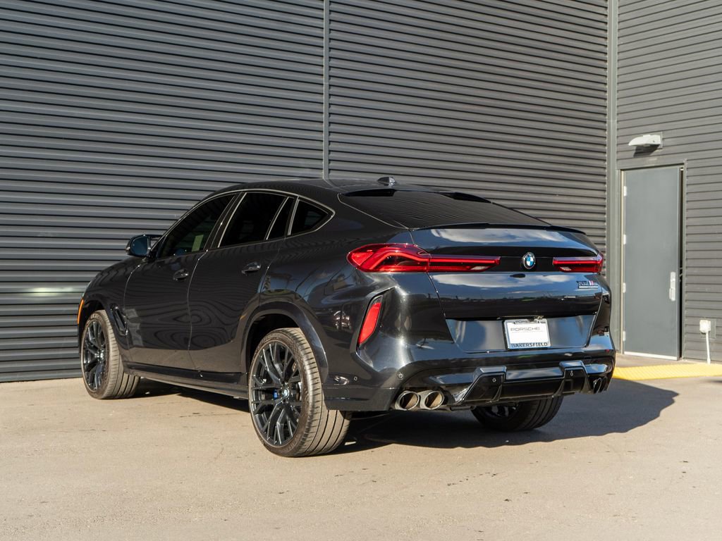 Used 2024 BMW X6 M Competition image 3