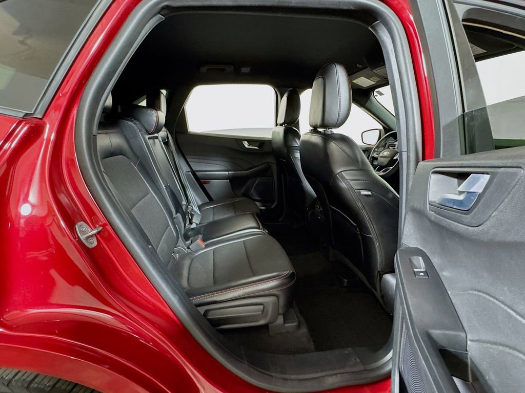 Used 2024 Ford Escape ST-Line image 23