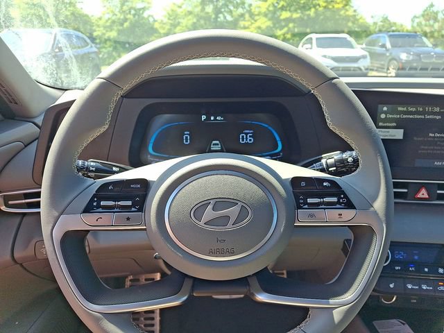 New 2026 Hyundai Elantra SEL Sport Premium FWD image 17