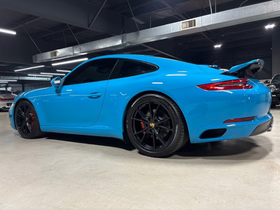 Used 2017 Porsche 911 Carrera S RWD image 2