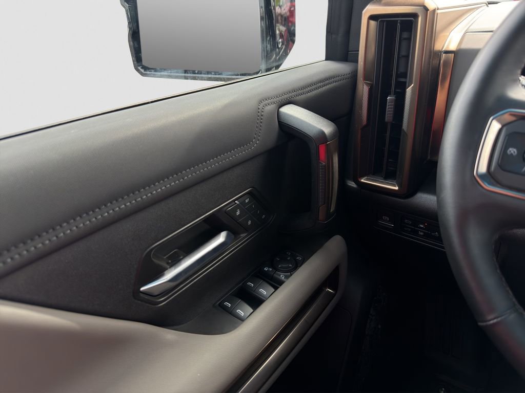 Certified 2024 GMC Hummer EV 3X AWD/4WD image 28