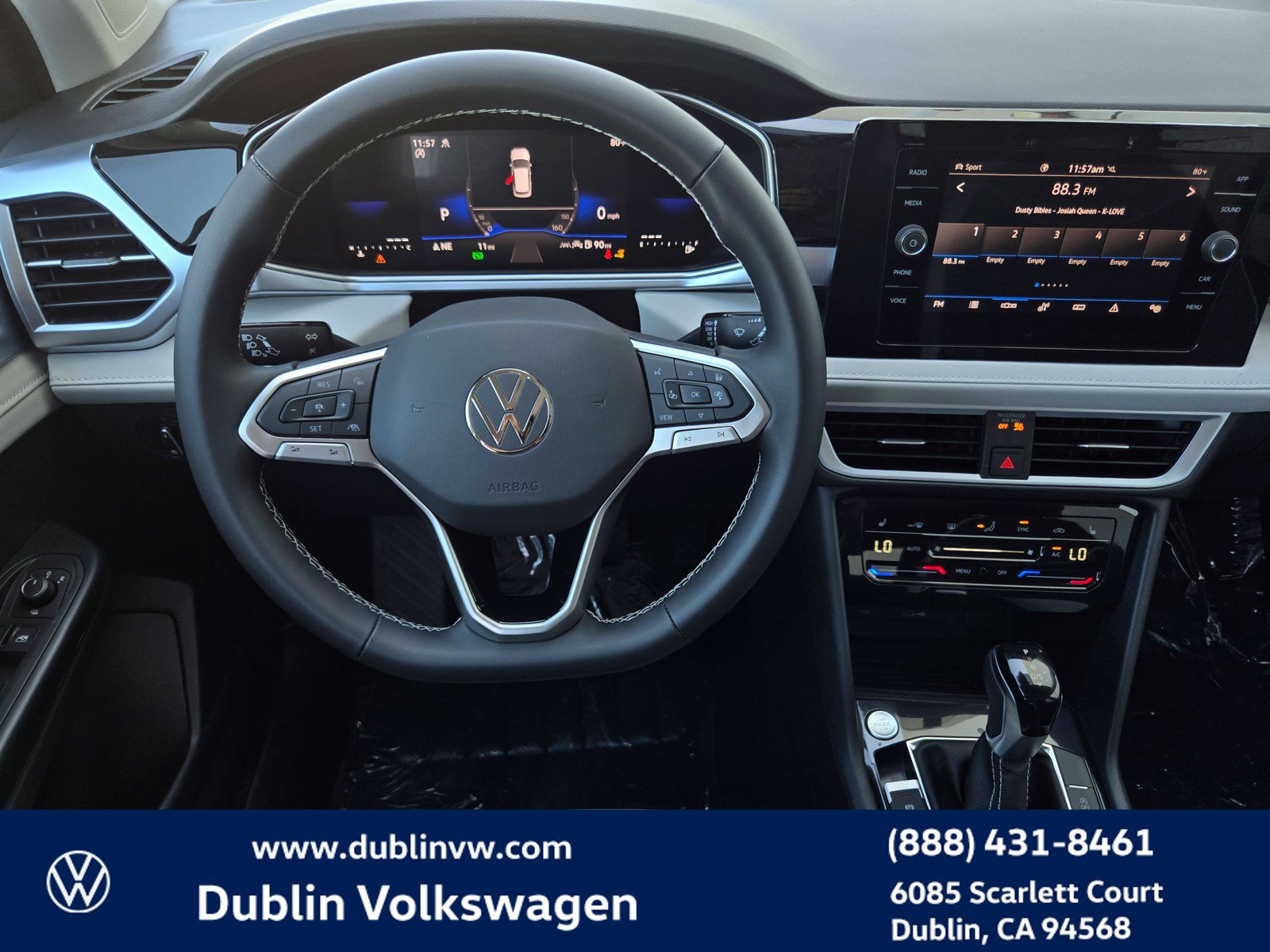 New 2026 Volkswagen Taos SE AWD/4WD image 11