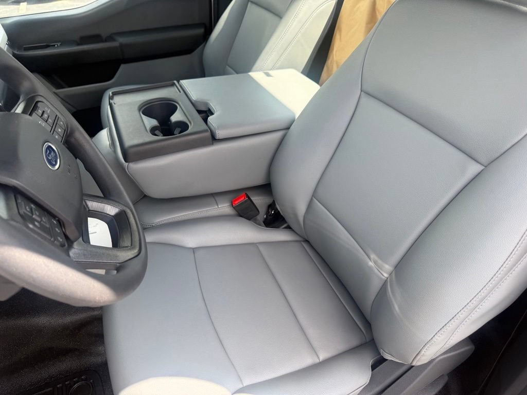 New 2026 Ford F550 2WD Regular Cab Super Duty image 18