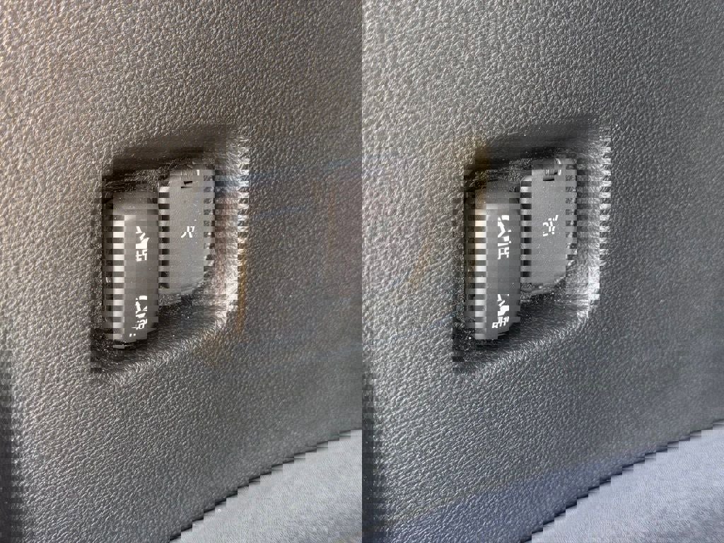 Certified 2022 Ford Edge ST image 24