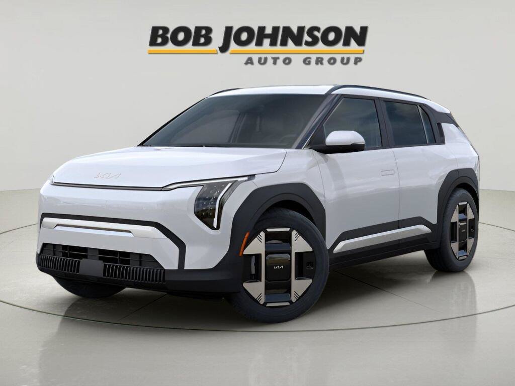 New 2027 Kia EV3 Wind AWD/4WD image 3