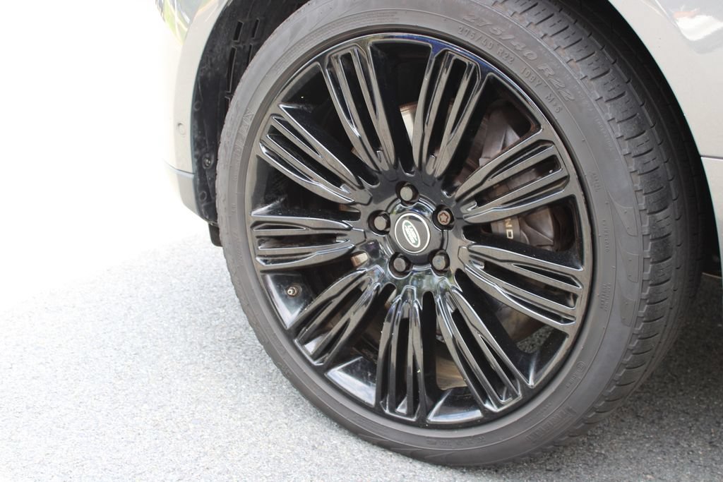 Used 2019 Land Rover Range Rover Supercharged AWD/4WD image 22