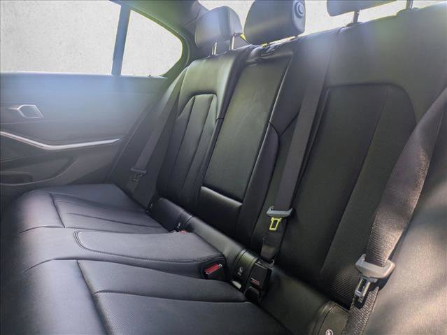 Used 2025 BMW 330i Sedan RWD image 21