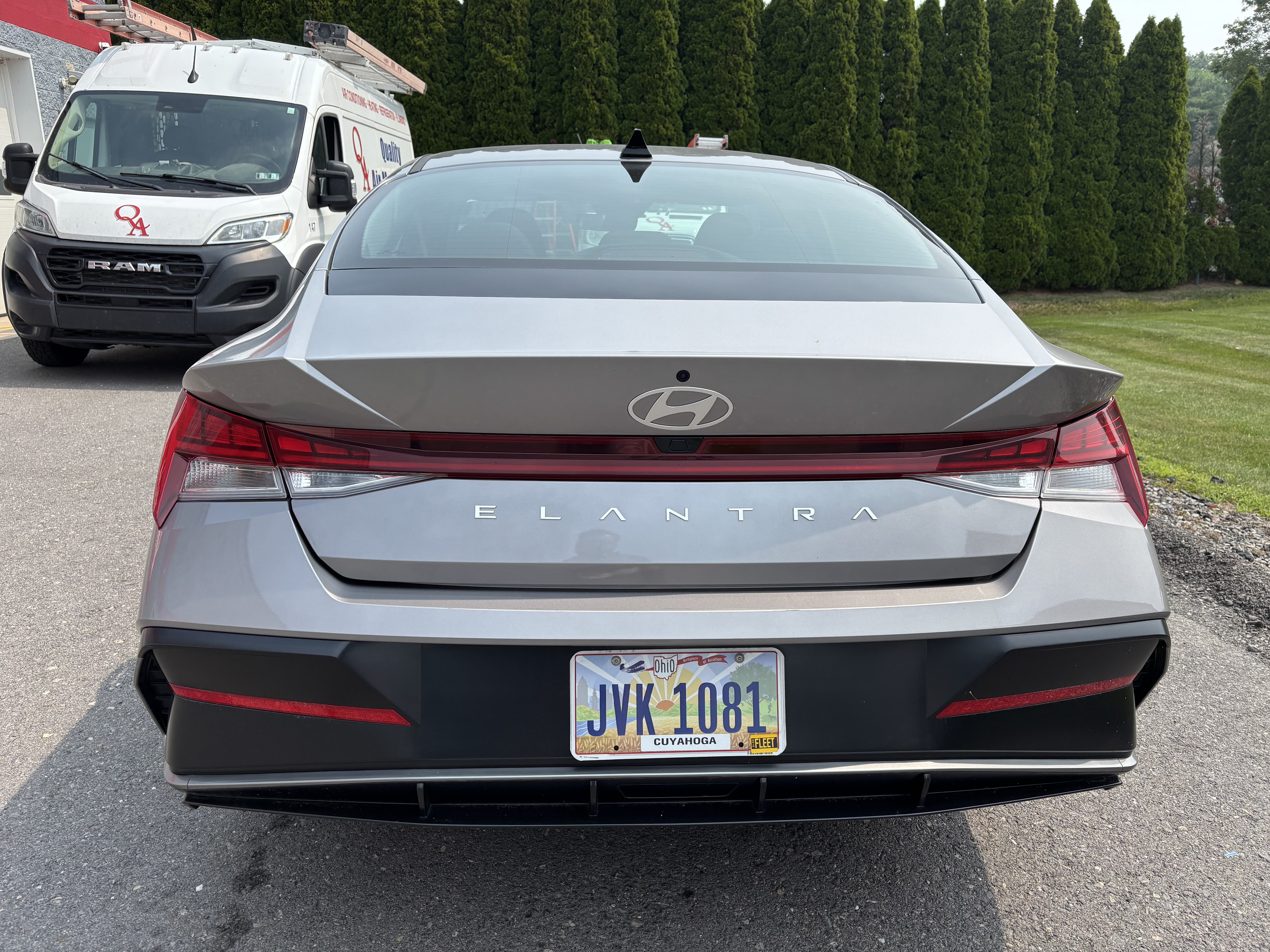 Used 2025 Hyundai Elantra SEL FWD video 4