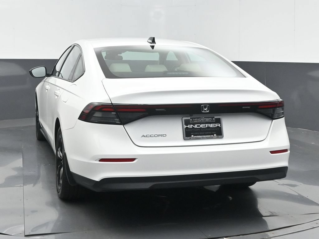 New 2025 Honda Accord SE image 6