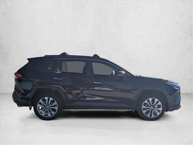 Used 2025 Toyota RAV4 Limited image 4