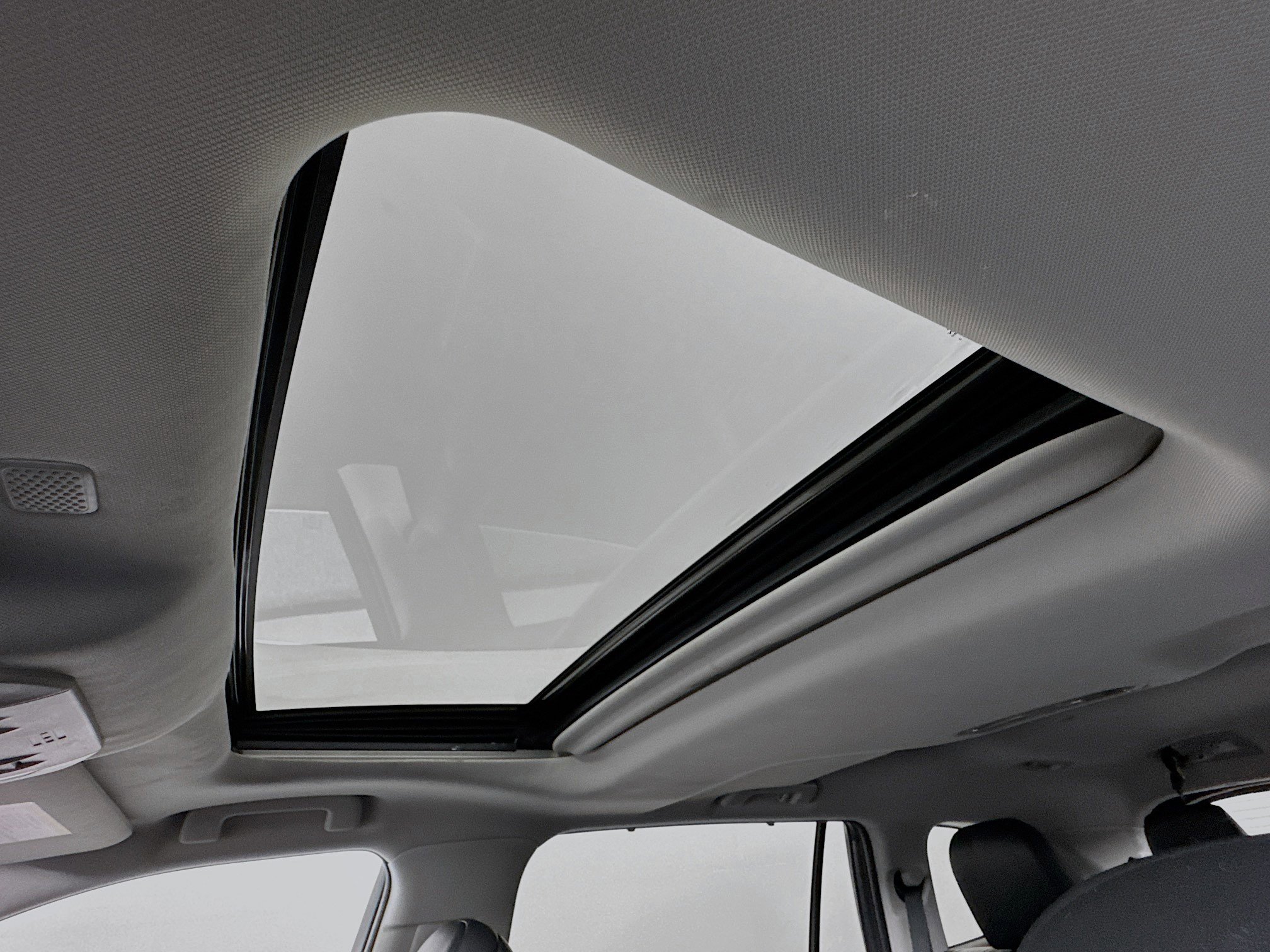 Used 2022 Toyota Highlander XLE image 21