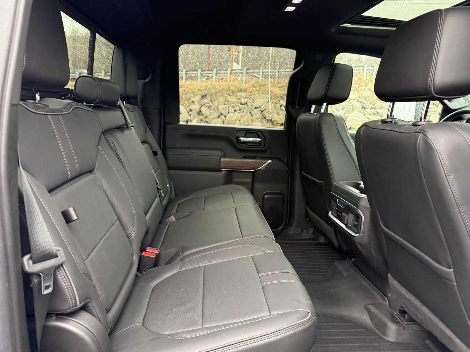 Used 2022 Chevrolet Silverado 2500 High Country w/ Z71 Off-Road Package image 22