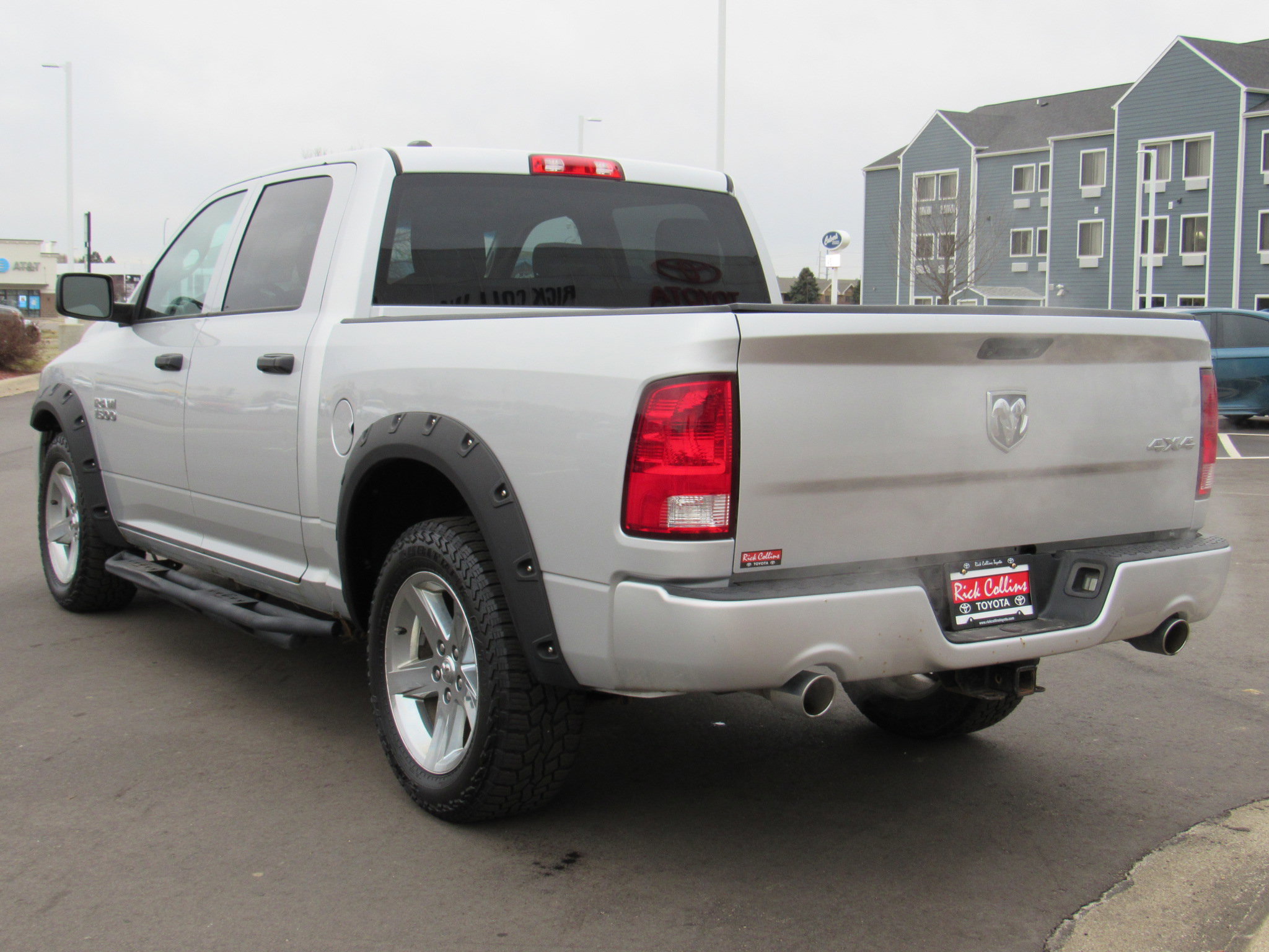 Used 2015 RAM 1500 Express image 8