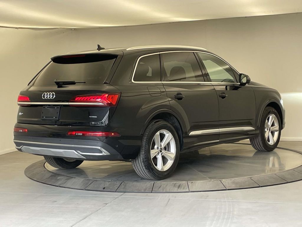 Used 2023 Audi Q7 2.0T Premium w/ Convenience Package image 7
