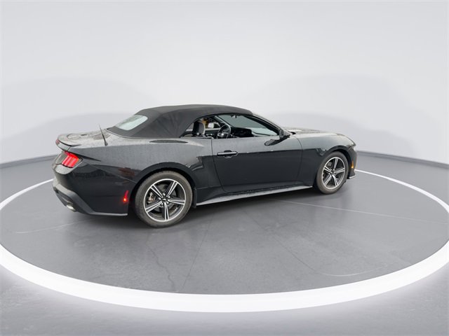 Used 2024 Ford Mustang Premium image 8