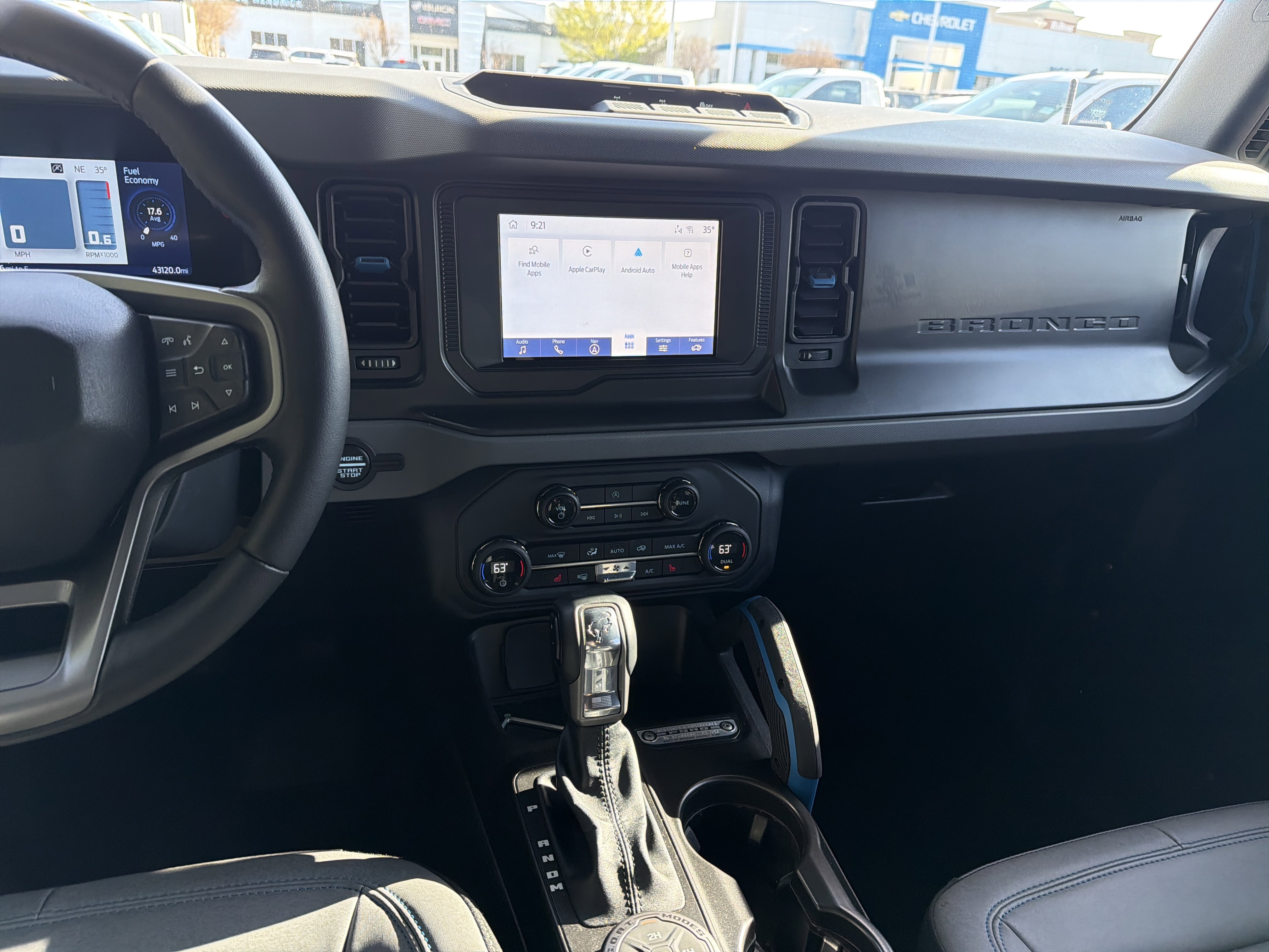 Used 2023 Ford Bronco Black Diamond image 30