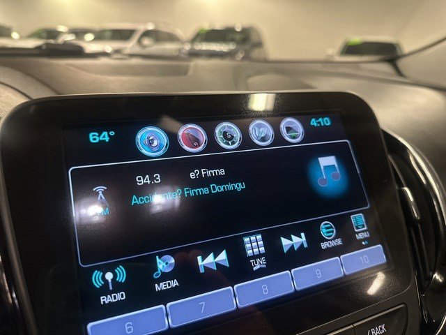 Used 2016 Chevrolet Volt Premier w/ Driver Confidence Package image 17