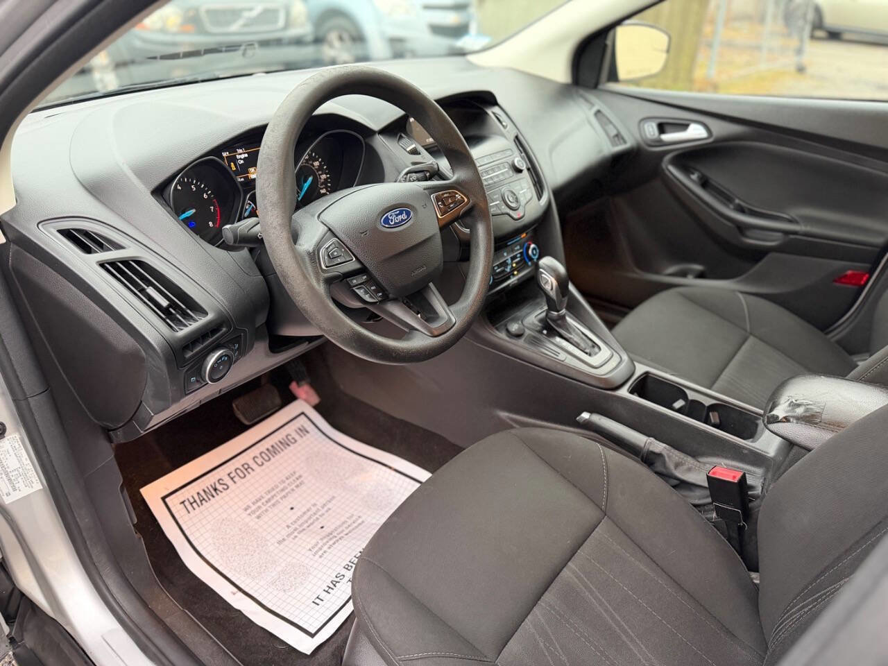 Used 2018 Ford Focus SE image 9
