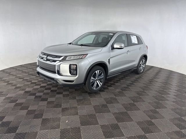Used 2025 Mitsubishi Outlander Sport ES image 4