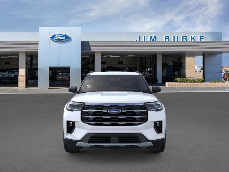 New 2026 Ford Explorer Active w/ Active Comfort Package image 6