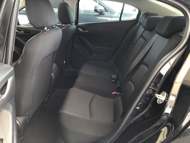 Used 2016 MAZDA MAZDA3 i Touring w/ Popular Equipment Package image 40