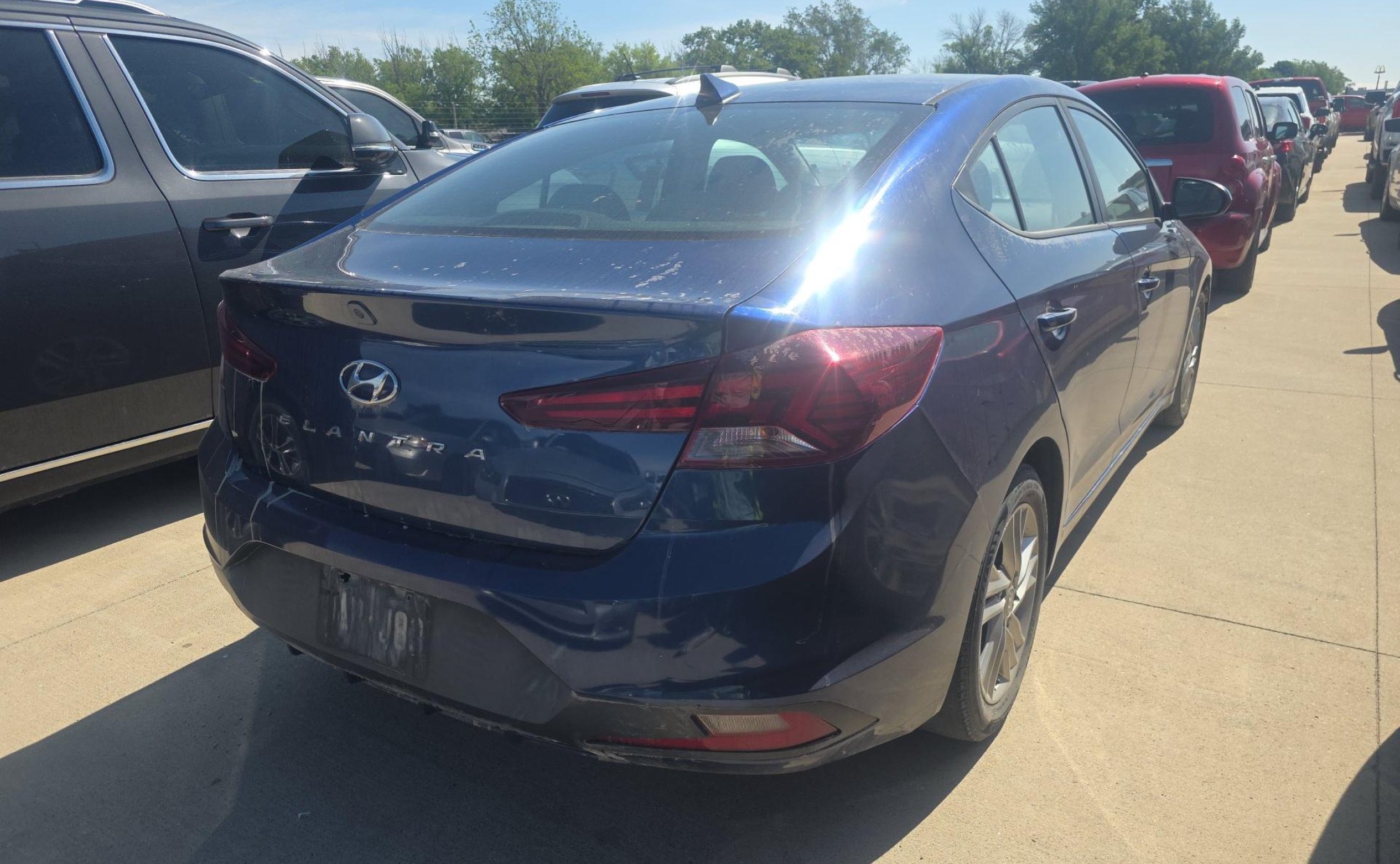 Used 2020 Hyundai Elantra SEL FWD image 3