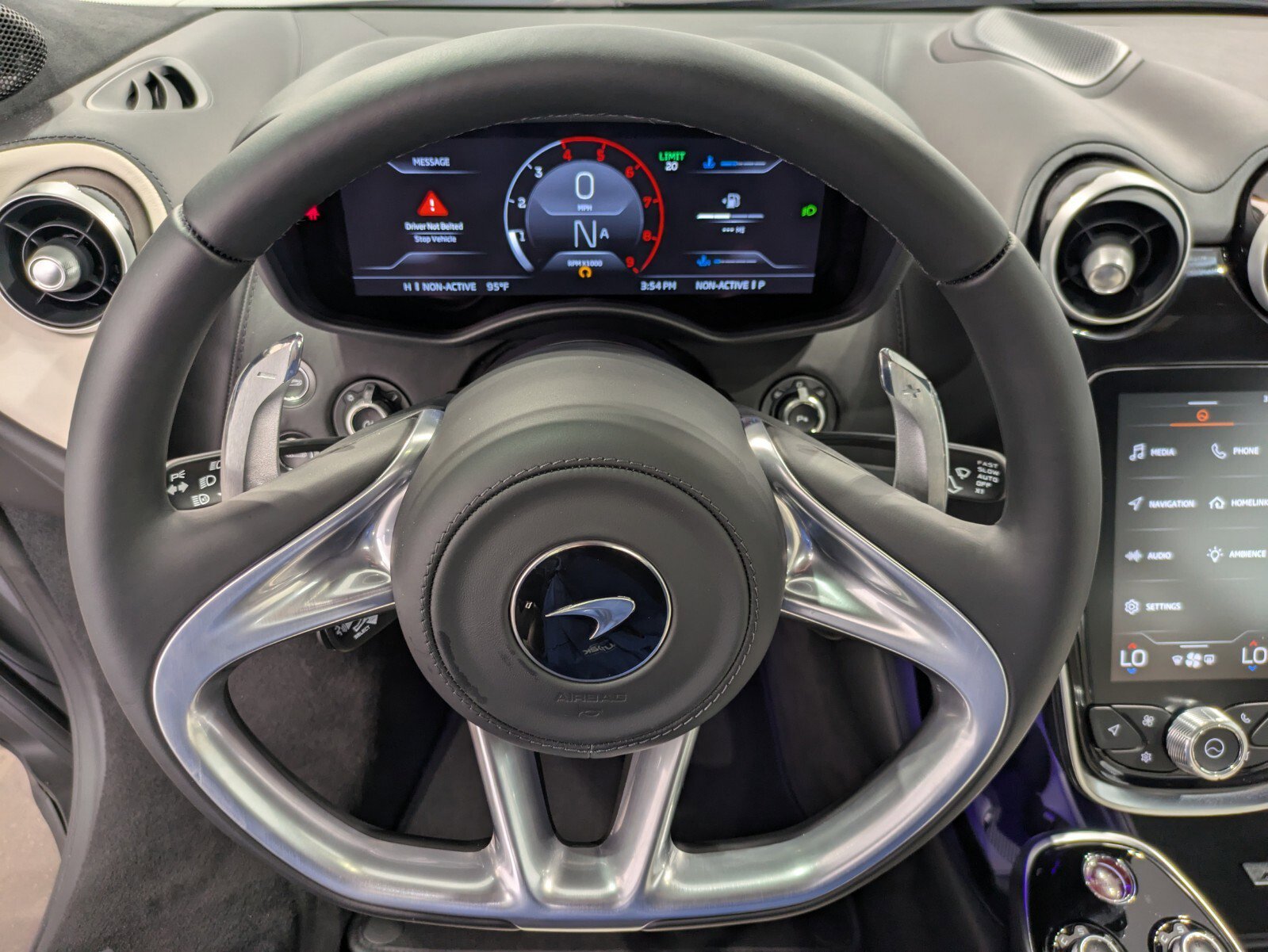 New 2025 McLaren GTS image 10