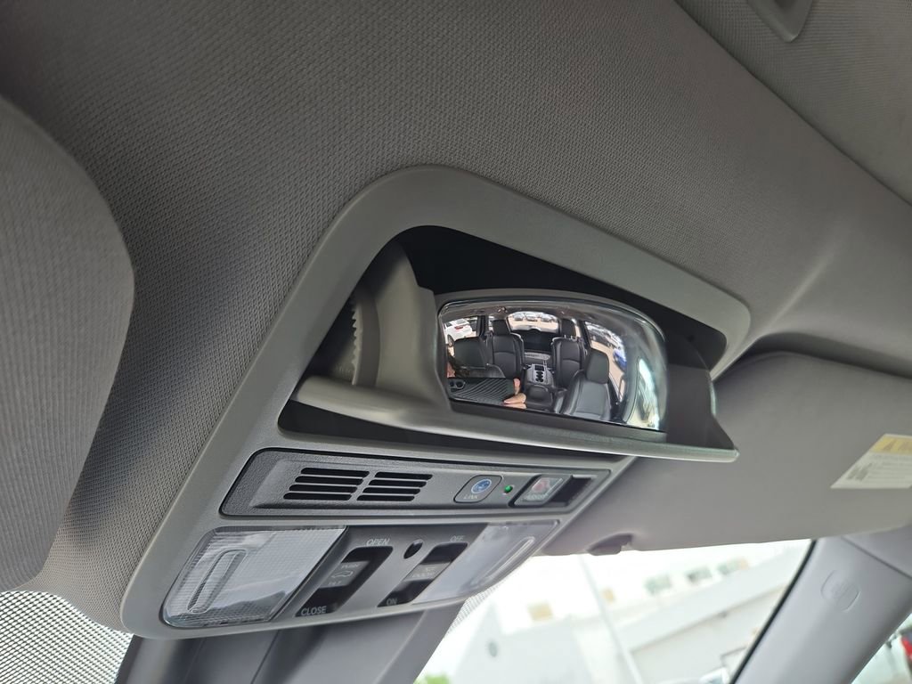 Used 2019 Honda Odyssey Elite image 32