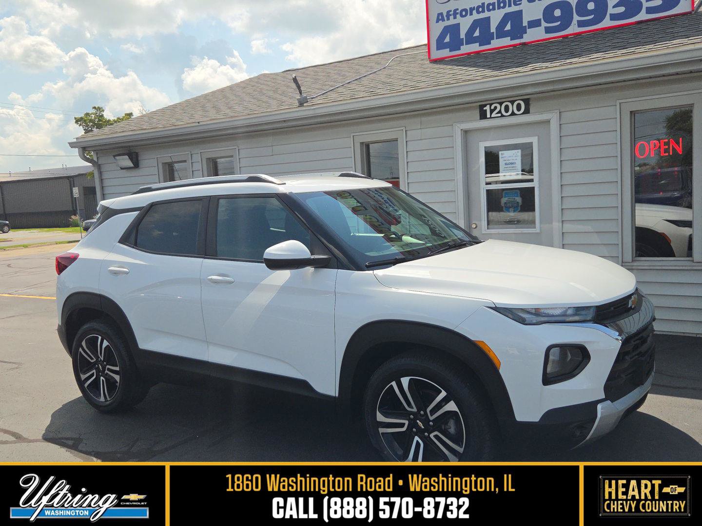 Used 2023 Chevrolet TrailBlazer LT FWD image 1