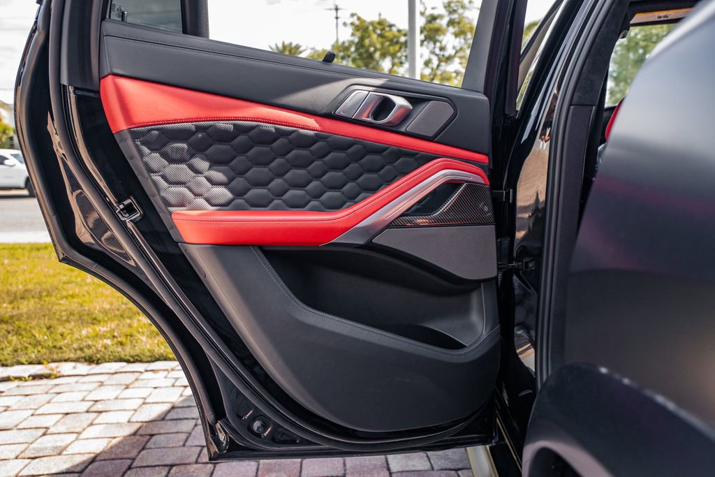 Used 2022 BMW X6 M w/ Competition Package image 35