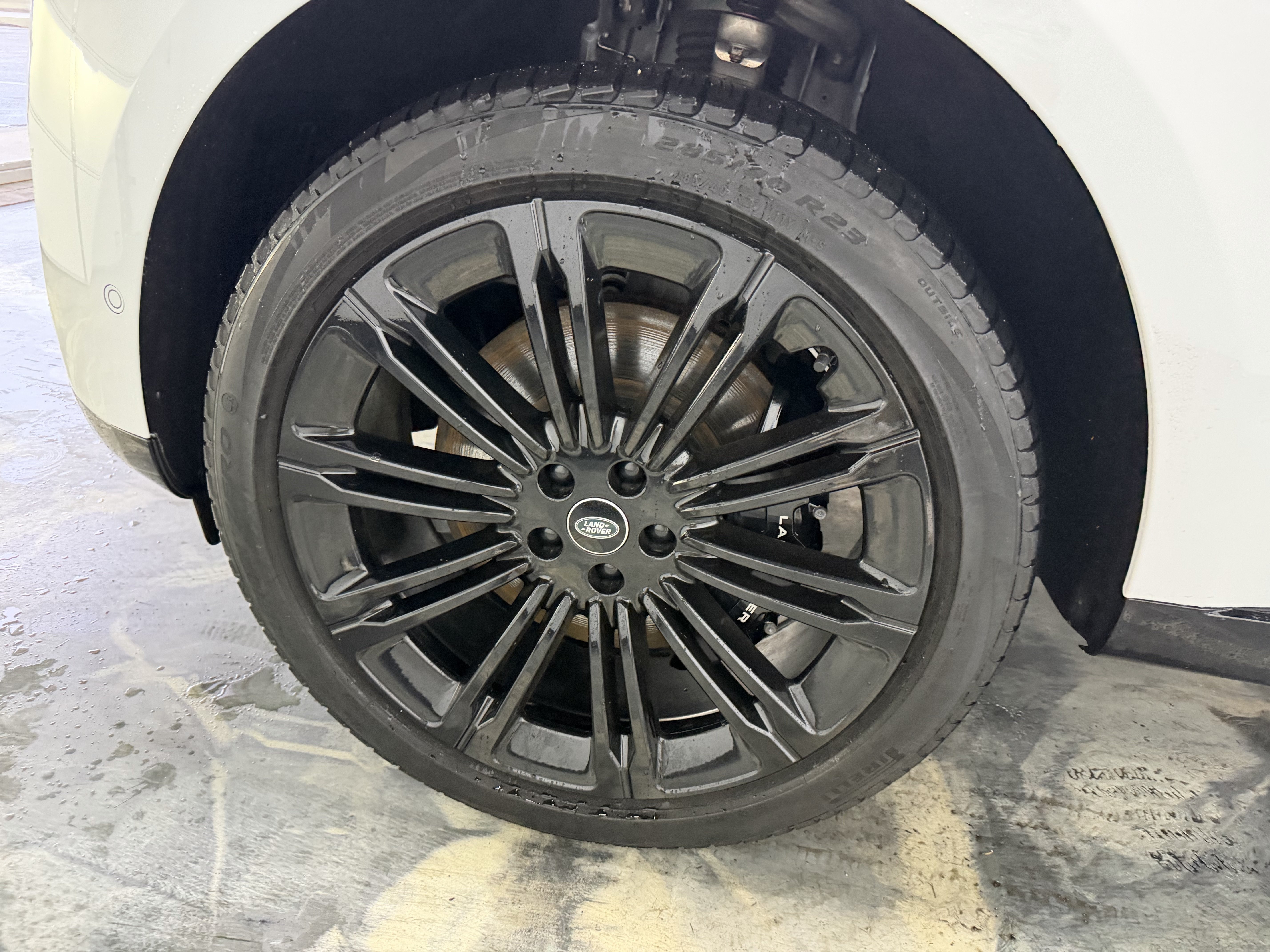 Used 2023 Land Rover Range Rover SE AWD/4WD image 19