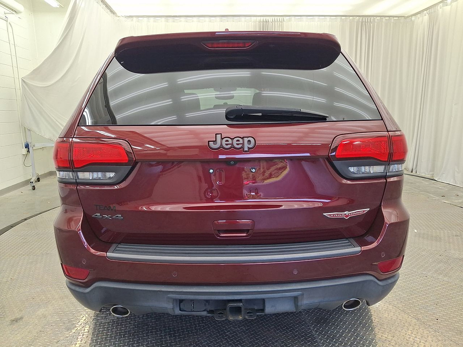 Used 2019 Jeep Grand Cherokee Trailhawk AWD/4WD image 23