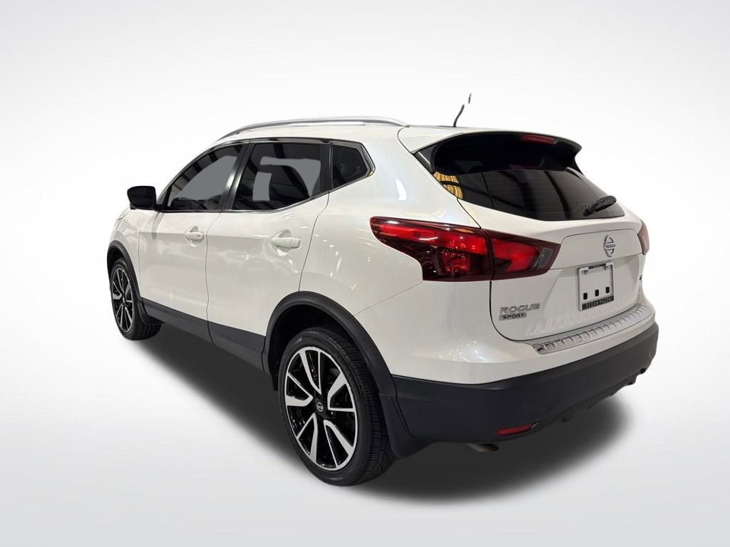 Used 2018 Nissan Rogue Sport SL image 39