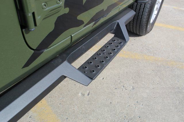 Used 2022 Jeep Wrangler Sport S image 9