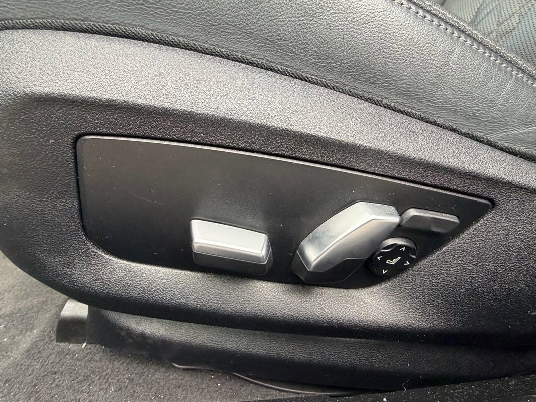 Used 2023 BMW 530e xDrive image 20