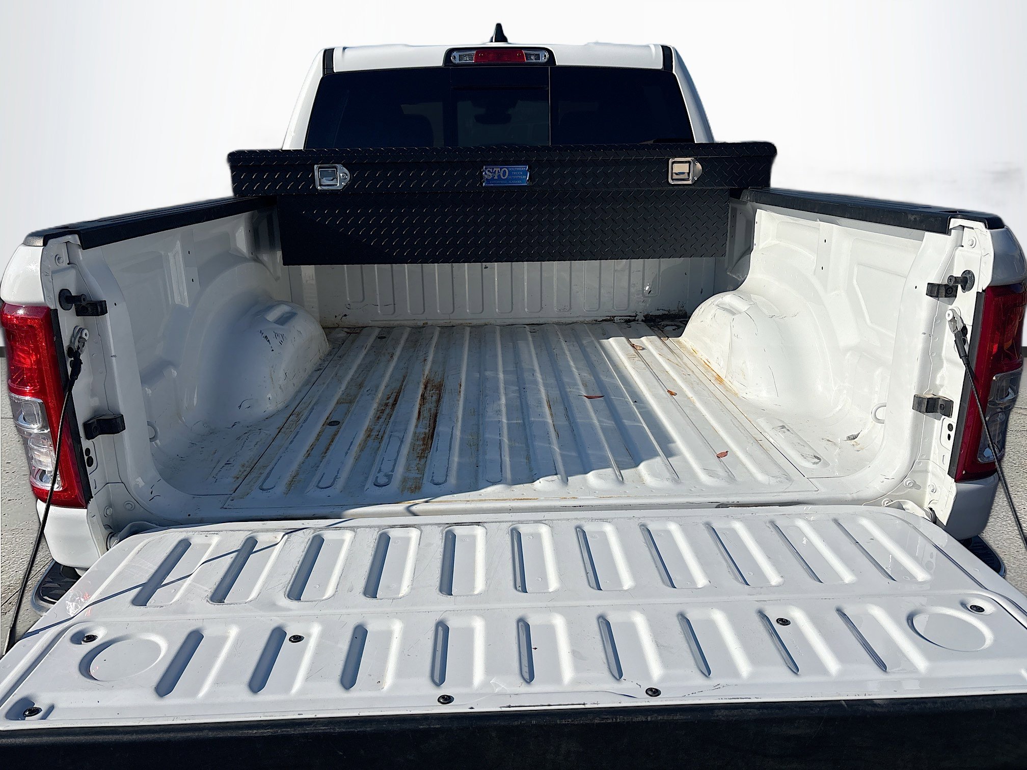 Used 2024 RAM 1500 Big Horn image 13