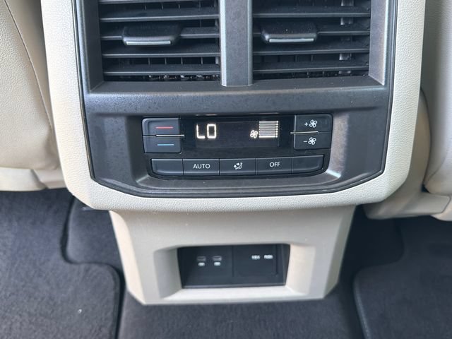Used 2023 Volkswagen Atlas SE FWD image 24