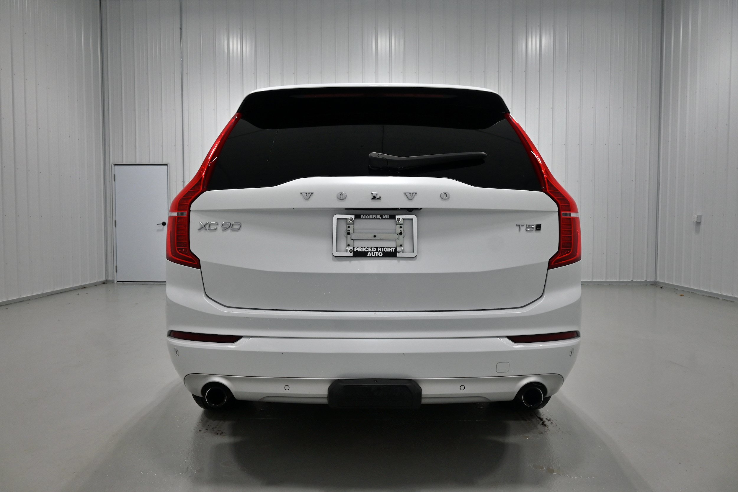 Used 2019 Volvo XC90 T5 Momentum AWD/4WD image 32