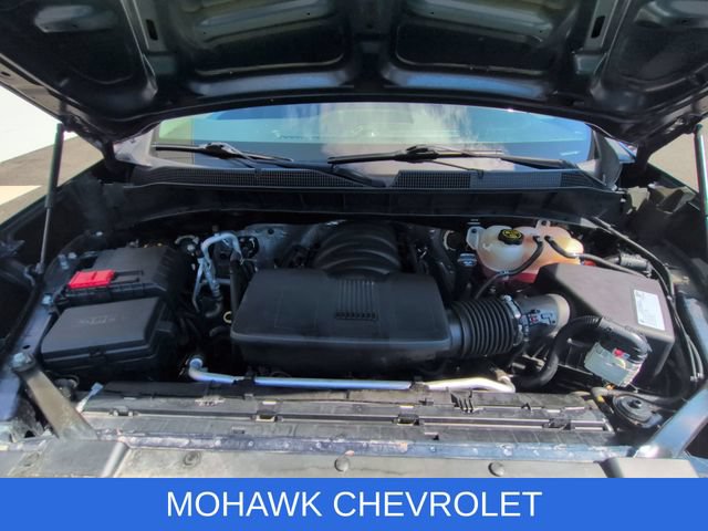 Certified 2020 Chevrolet Silverado 1500 Custom w/ Custom Value Package AWD/4WD image 30