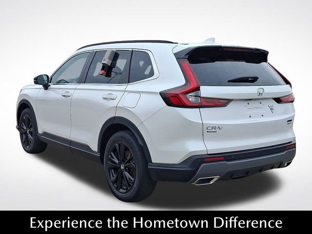 Used 2025 Honda CR-V Sport Touring image 4