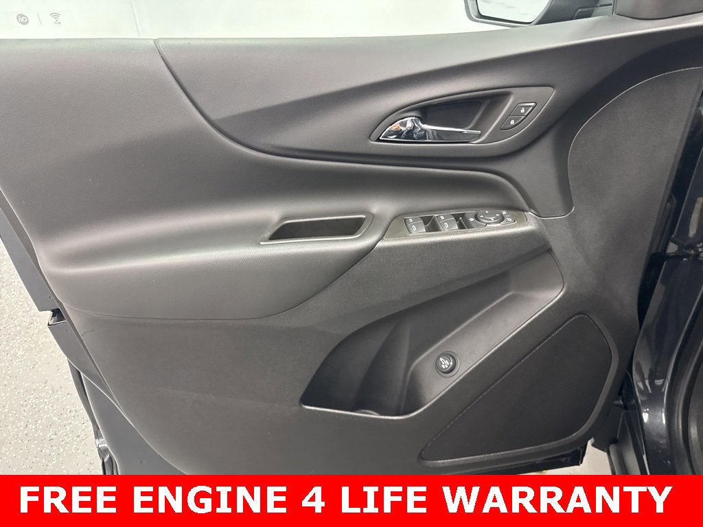 Used 2023 Chevrolet Equinox LT image 6